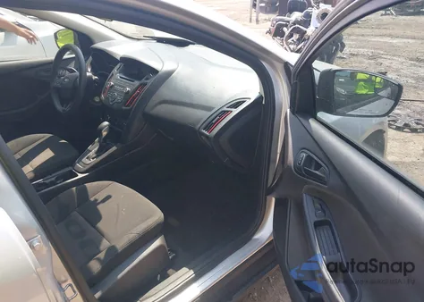 2016 Ford Focus S из США, поврежденный, VIN 1FADP3E20GL403256